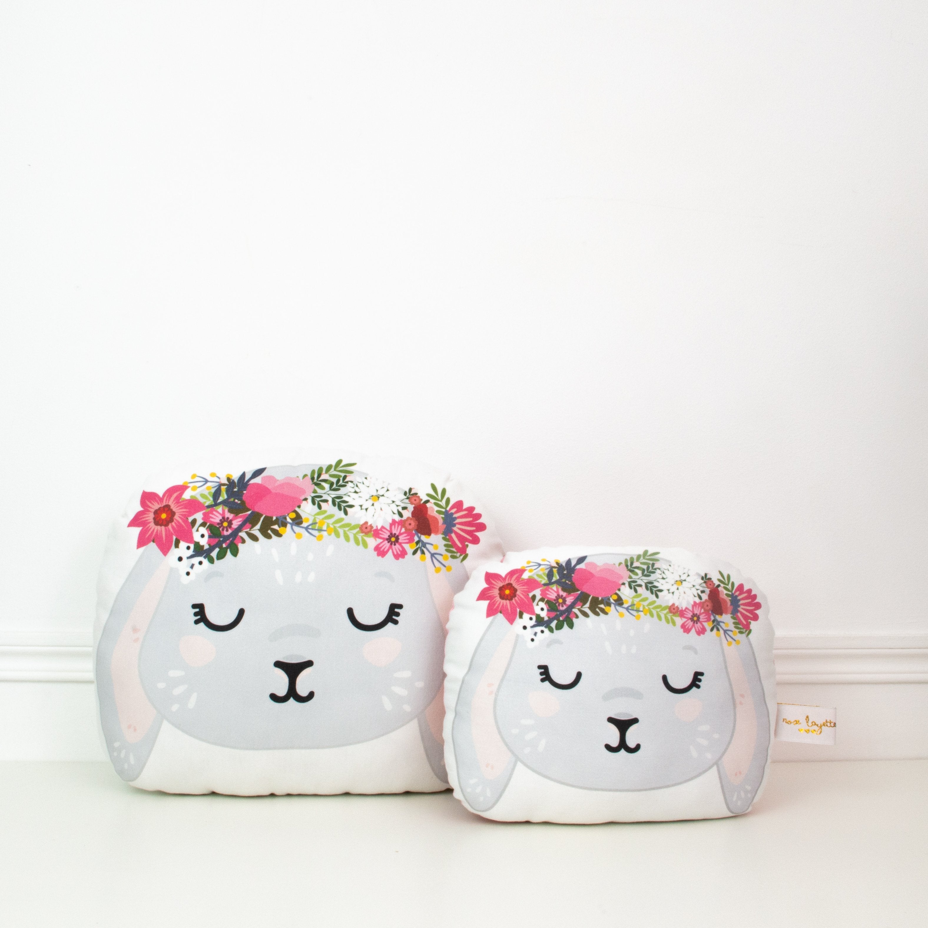 Coussin de Naissance - Lapine Couronne de Fleurs
